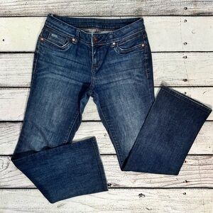 Simply Vera Vera Wang 6P Dark Wash Straight Leg Jeans Petite